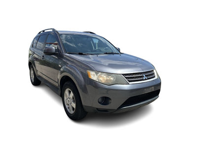 2009 Mitsubishi Outlander in Oakville, Ontario
