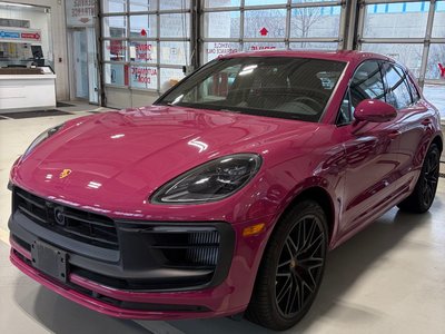 2024 Porsche Macan in Oakville, Ontario