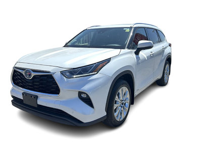 2023 Toyota Highlander hybrid in Oakville, Ontario