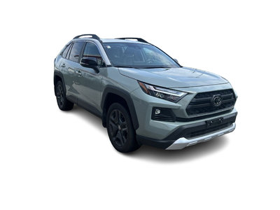 2022 Toyota RAV4 in Oakville, Ontario