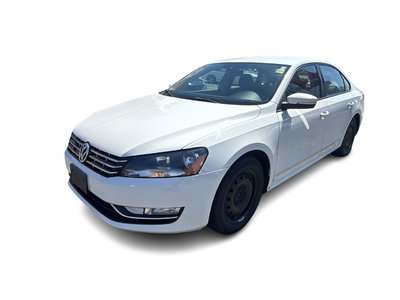 2013 Volkswagen Passat in Oakville, Ontario