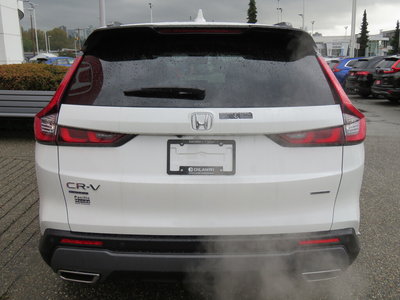 2025 Honda CR-V HYBRID in North Vancouver, British Columbia