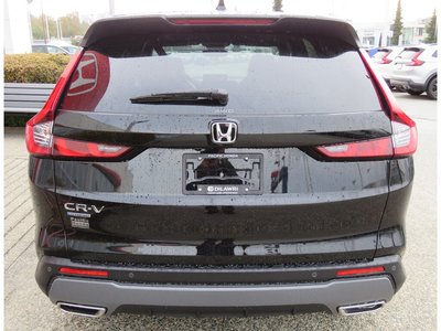 2025 Honda CR-V HYBRID in North Vancouver, British Columbia