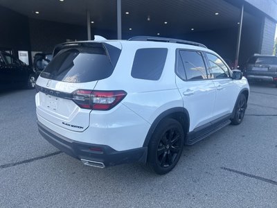 2023 Honda Pilot in North Vancouver, British Columbia