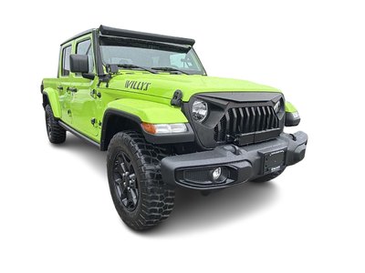2021 Jeep Gladiator 4x4 in Vancouver, British Columbia