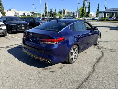 Kia Optima  2016 à North Vancouver, Colombie-Britannique
