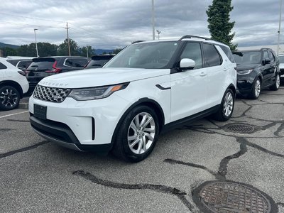 2023 Land Rover Discovery in North Vancouver, British Columbia