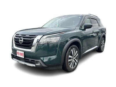 Nissan Pathfinder  2022 à North Vancouver, Colombie-Britannique