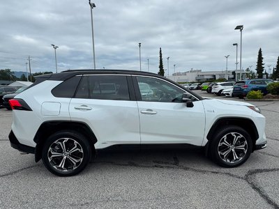 Toyota RAV4 Hybrid  2024 à North Vancouver, Colombie-Britannique