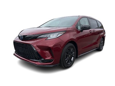 2025 Toyota Sienna Hybrid in North Vancouver, British Columbia