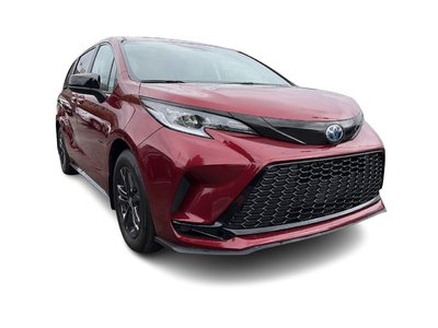 2025 Toyota Sienna Hybrid in Richmond, British Columbia