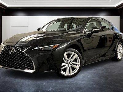 Lexus IS 300 PREMIUM 2022 AWD - TOIT OUVRANT - SIEGES VENTILES - CARPLAY