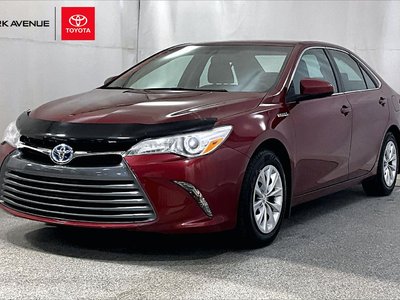 Toyota Camry Hybrid LE 2017 HYBRIDE, CAMÉRA RECUL, CLIMATISATION ATOMATIQUE, BLUETOOTH