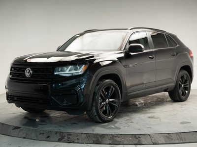 Volkswagen Atlas Cross Sport Highline R-Line Black Edition 2023 V6 | Jantes 20 pouces | Toit panoramique | Fender audio | Caméra 360 | Carplay