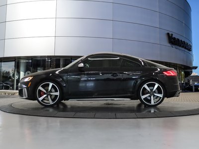 Audi TTS  2020 à Vancouver, Colombie-Britannique