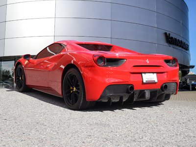 Ferrari 488  2019 à Vancouver, Colombie-Britannique