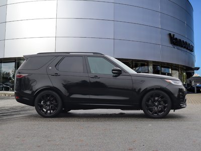 2023 Land Rover Discovery in Vancouver, British Columbia