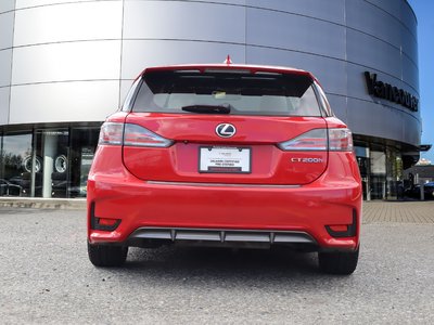 Lexus CT 200h  2014 à Vancouver, Colombie-Britannique