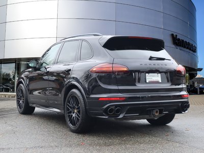 2017 Porsche Cayenne in Vancouver, British Columbia