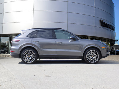 Porsche Cayenne  2020 à Vancouver, Colombie-Britannique
