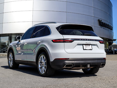 2022 Porsche Cayenne in Richmond, British Columbia