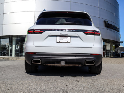 2022 Porsche Cayenne in Richmond, British Columbia