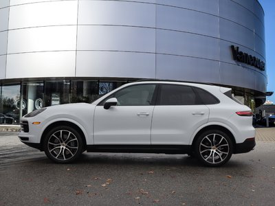 2022 Porsche Cayenne in Vancouver, British Columbia