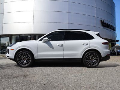 2022 Porsche Cayenne in Vancouver, British Columbia