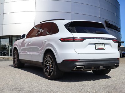 2022 Porsche Cayenne in Vancouver, British Columbia