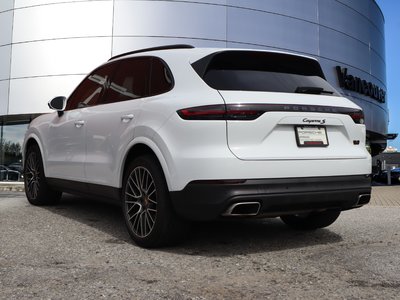 2023 Porsche Cayenne in Vancouver, British Columbia