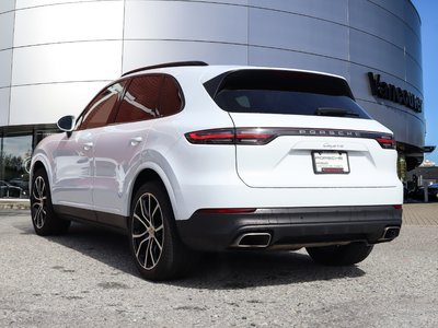 Porsche Cayenne  2023 à Vancouver, Colombie-Britannique