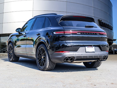 2024 Porsche Cayenne in Vancouver, British Columbia