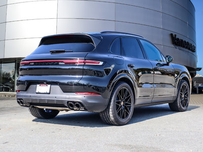 2024 Porsche Cayenne in Vancouver, British Columbia