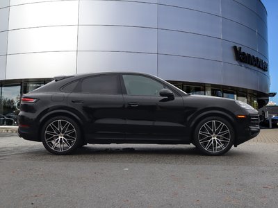 Porsche Cayenne  2024 à Vancouver, Colombie-Britannique