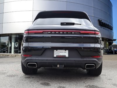 Porsche Cayenne  2024 à Vancouver, Colombie-Britannique