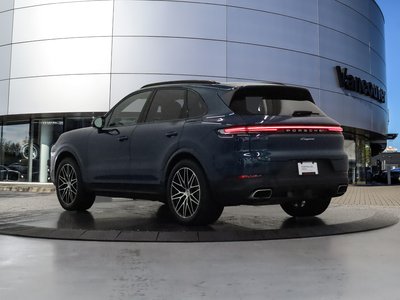Porsche Cayenne  2024 à Vancouver, Colombie-Britannique