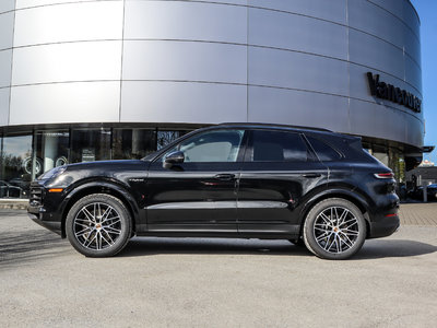Porsche Cayenne  2025 à Vancouver, Colombie-Britannique