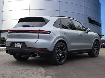 Porsche Cayenne  2025 à Vancouver, Colombie-Britannique