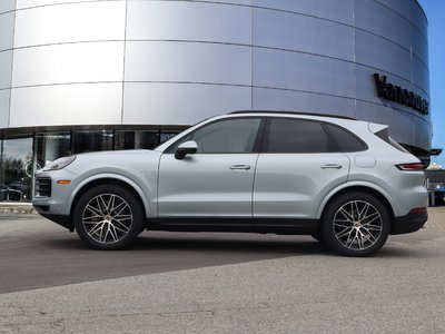 Porsche Cayenne  2025 à Vancouver, Colombie-Britannique