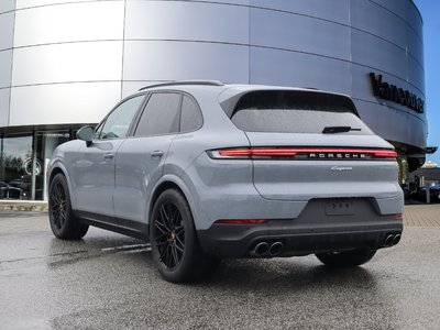 Porsche Cayenne  2025 à Vancouver, Colombie-Britannique