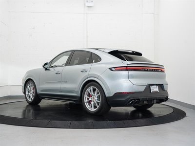 Porsche Cayenne  2025 à Vancouver, Colombie-Britannique