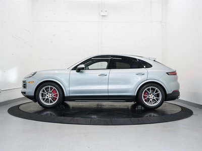 Porsche Cayenne  2025 à Vancouver, Colombie-Britannique