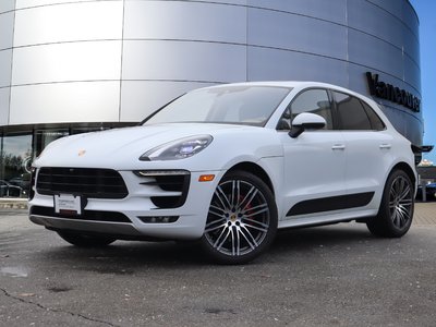 Porsche Macan  2017 à Vancouver, Colombie-Britannique
