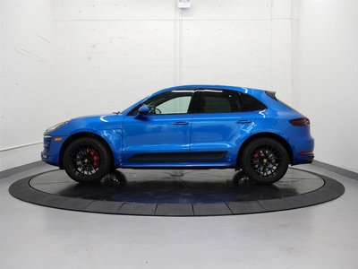 Porsche Macan  2018 à Vancouver, Colombie-Britannique