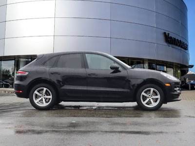 Porsche Macan  2019 à Vancouver, Colombie-Britannique