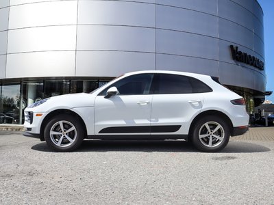 Porsche Macan  2020 à Vancouver, Colombie-Britannique