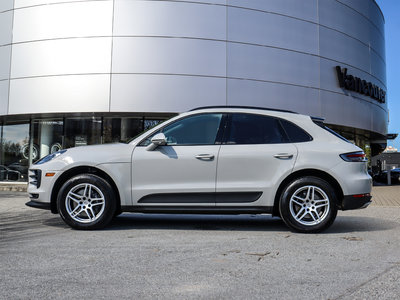 Porsche Macan  2021 à Vancouver, Colombie-Britannique