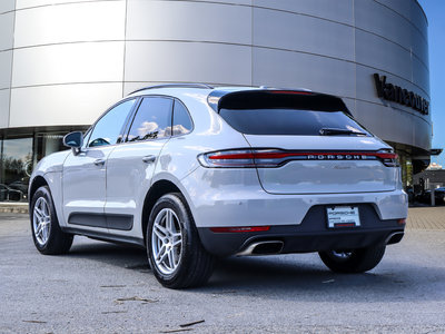 Porsche Macan  2021 à Vancouver, Colombie-Britannique