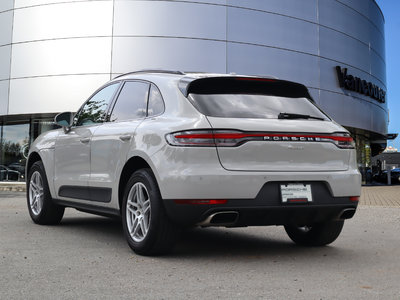Porsche Macan  2021 à Vancouver, Colombie-Britannique