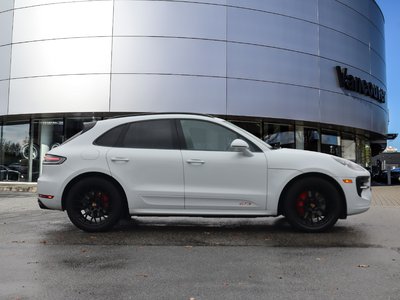 Porsche Macan  2021 à Vancouver, Colombie-Britannique